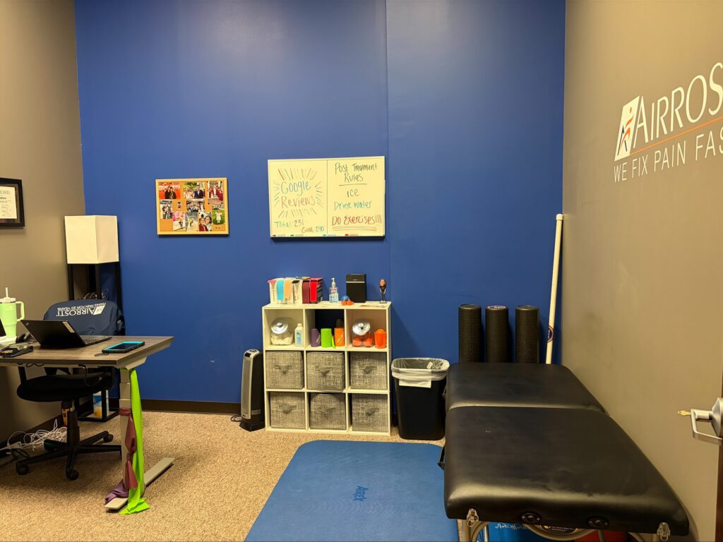 Recovery room at Airrosti Far Hills