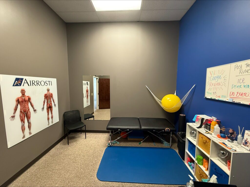 Active Recovery room at Airrosti Far Hills