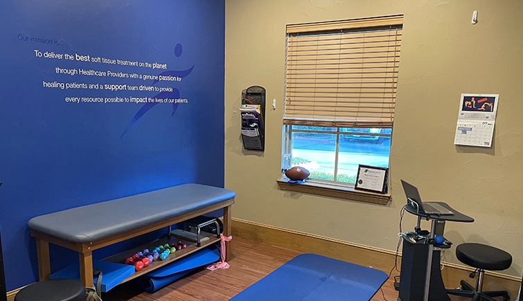 The physical treatment and exercise room at Airrosti Denton