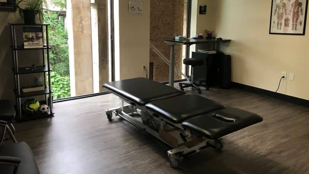 A look inside the treatment room inside Airrosti Riverside, where patients will work with their Airrosti Certified Provider to identify and treat the source of their pain.