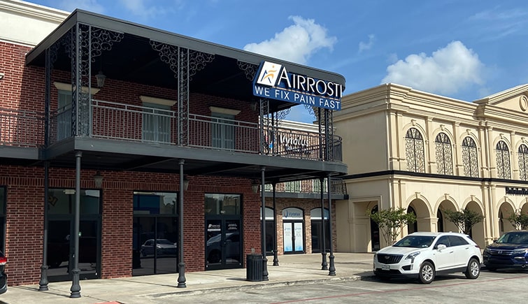 The exterior of the Airrosti Lake Houston building