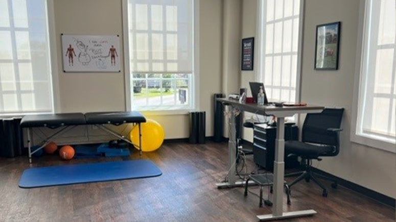 The recovery room at Airrosti Tomball where patients will learn their individualized at-home physical care routines.