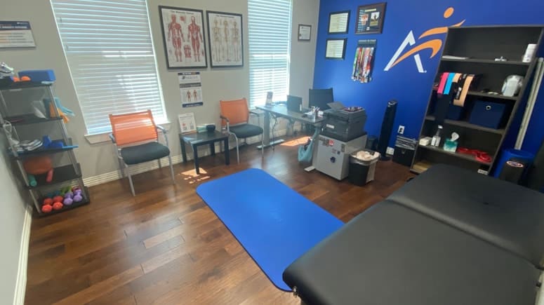 The recovery room at Airrosti Tyler where patients will learn their individualized physical care routines