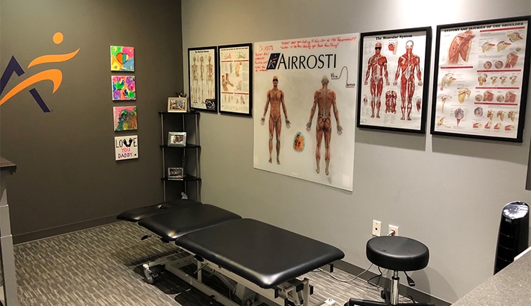 The exam room at Airrosti Sienna