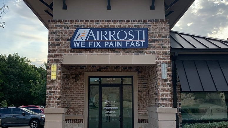 A storefront entrance of Airrosti Independence 121. Located in Frisco TX.