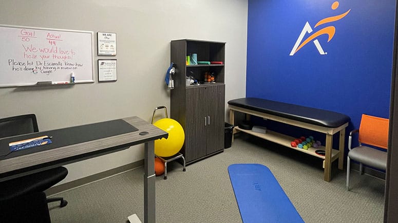 The recovery room at Airrosti Bellaire where patients will learn their individualized at-home physical care routines.