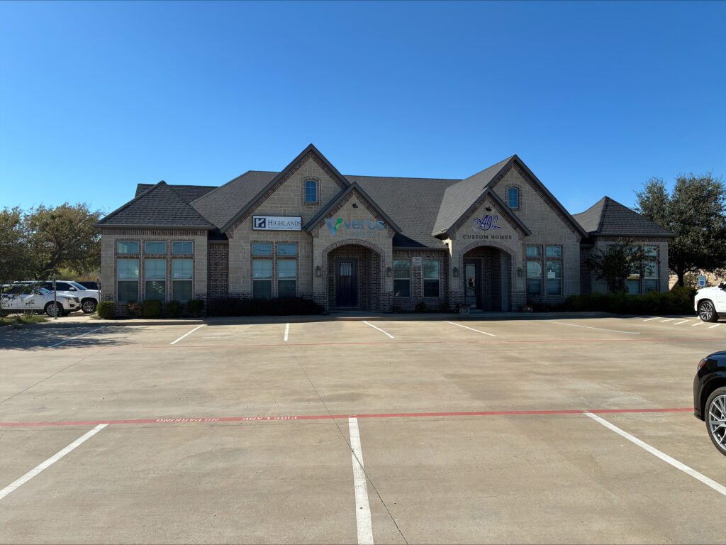 front of the building at Airrosti Waxahachie