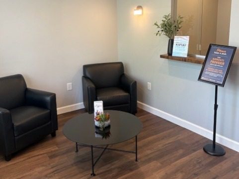 Lobby at Airrosti Glen Allen