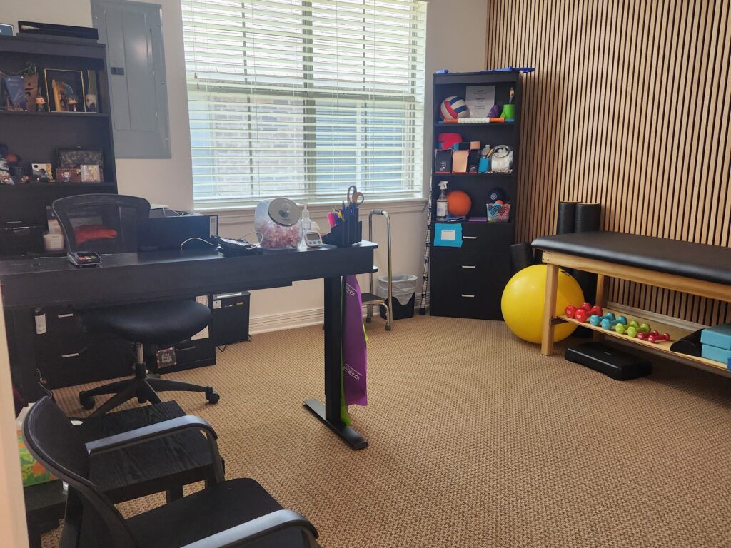 Recovery room at Airrosti Lonview