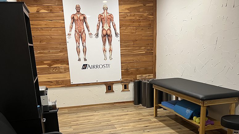 A view inside the recovery room at Airrosti Cedar Hill.